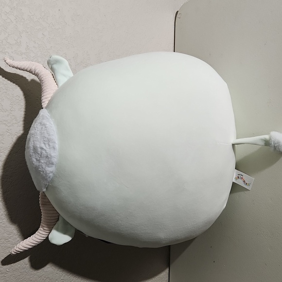 Iver ment cow longhorn highland cow 16 inch new bent tag Squishmallow - Picture 4 of 4